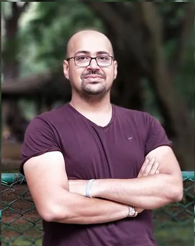 Mayank Pokharna - Entrepreneur, Coliving Expert, Digital Nomad